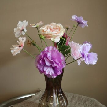 Vaas met zijde bloemen - Elegance